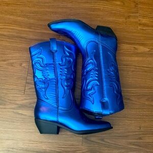 Brand new boots that are metallic blue with no tags and never worn.